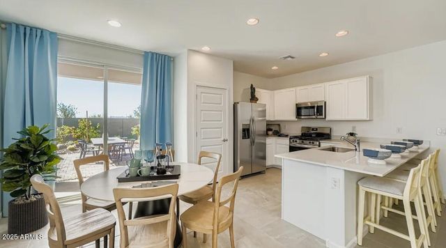 30255 W WILD HAZEL Drive, Buckeye, AZ 85396