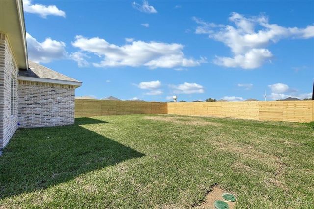 3421 E Kidd Avenue, Edinburg, TX 78542