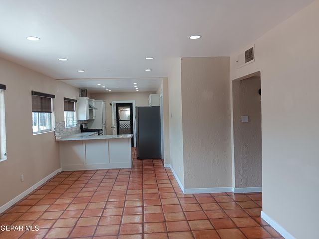 8229 Strickland Dr. El Paso Tx Drive, El Paso, TX 79907