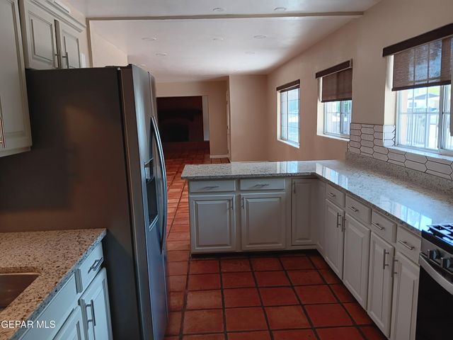 8229 Strickland Dr. El Paso Tx Drive, El Paso, TX 79907