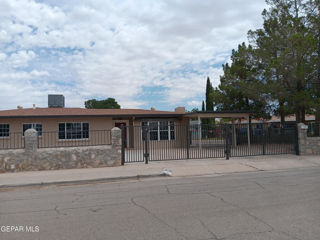 8229 Strickland Dr. El Paso Tx Drive, El Paso, TX 79907
