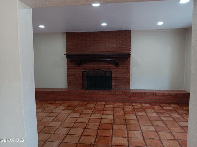 8229 Strickland Dr. El Paso Tx Drive, El Paso, TX 79907