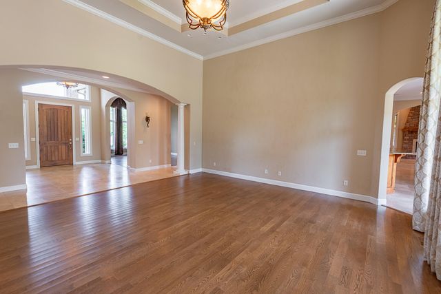 3780 E Pond Apple Drive, Springfield, MO 65809