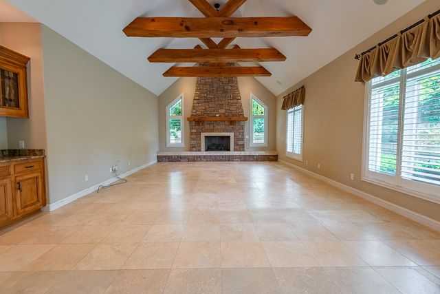 3780 E Pond Apple Drive, Springfield, MO 65809