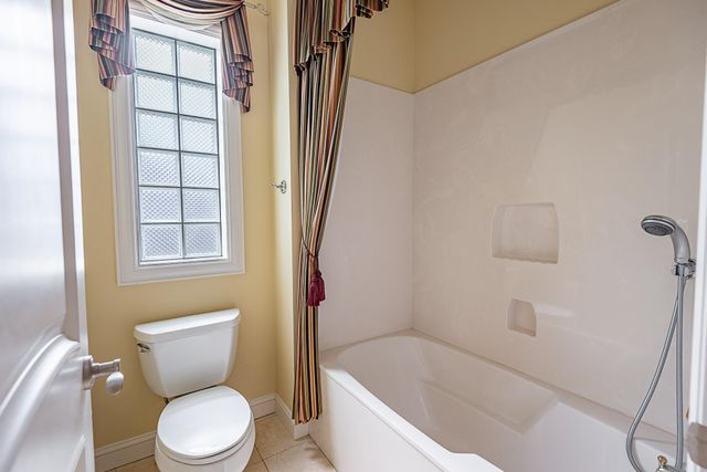 3780 E Pond Apple Drive, Springfield, MO 65809