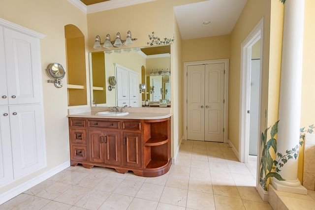 3780 E Pond Apple Drive, Springfield, MO 65809