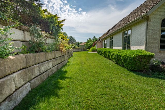 3780 E Pond Apple Drive, Springfield, MO 65809