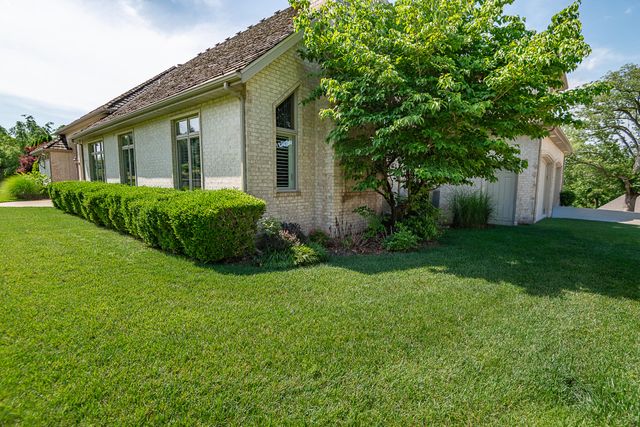 3780 E Pond Apple Drive, Springfield, MO 65809