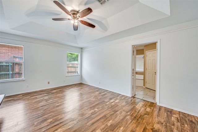 104 Creek Side Court, Kennedale, TX 76060