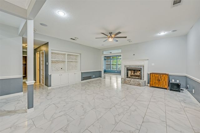 104 Creek Side Court, Kennedale, TX 76060