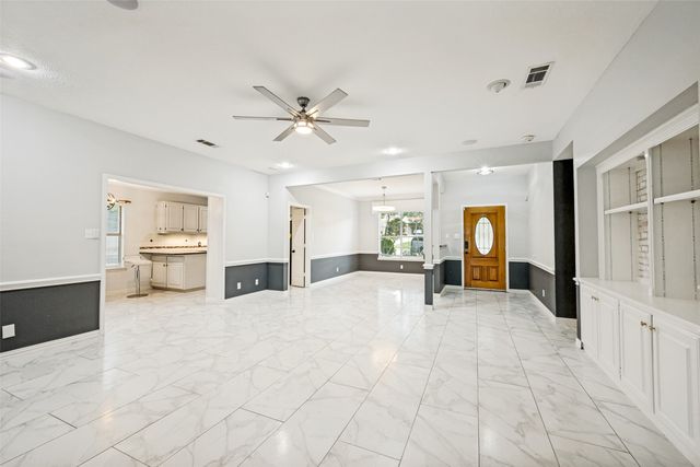 104 Creek Side Court, Kennedale, TX 76060