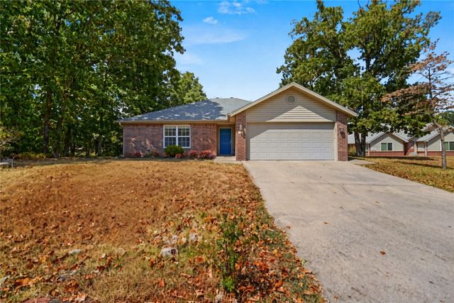 3 Webbly Lane, Bella Vista, AR 72714