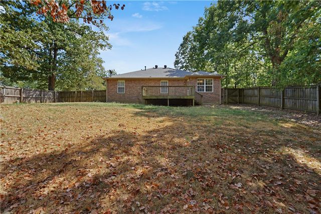 3 Webbly Lane, Bella Vista, AR 72714
