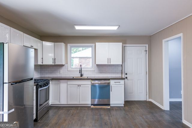 2680 Dunmoreland Terrace, South Fulton, GA 30349