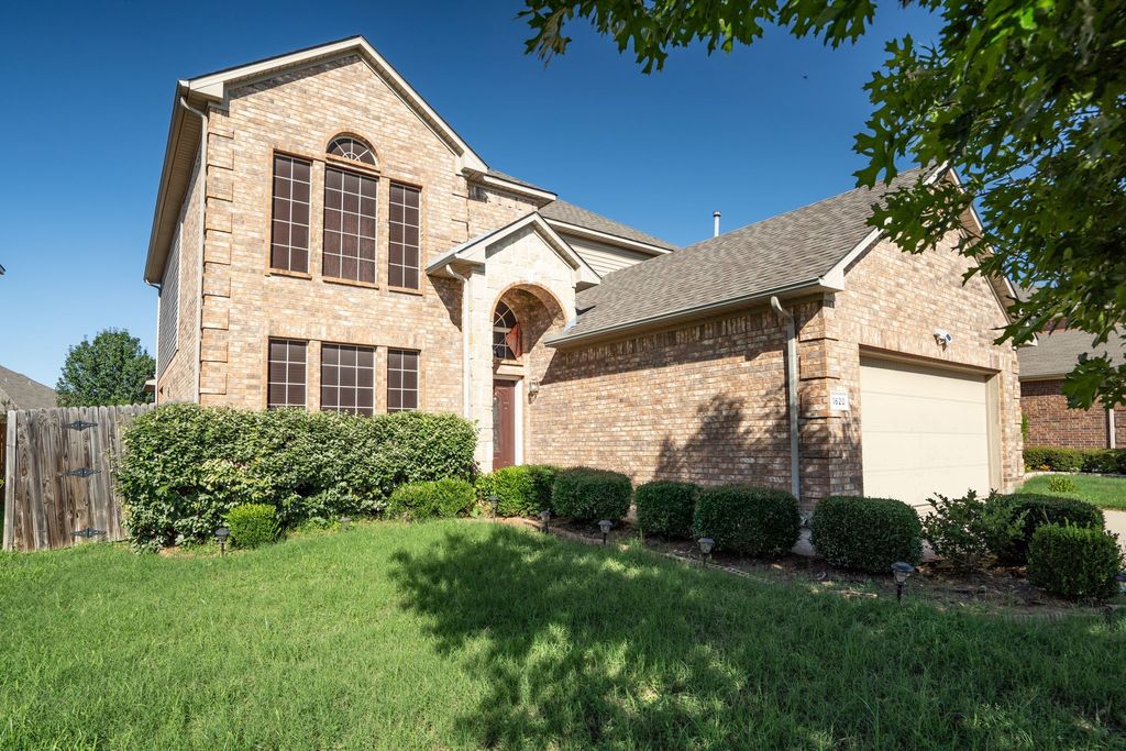 1620 Secretariat Lane, Irving, TX 75060 — photo 2