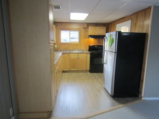 64 Kins Ct, Wareham, MA 02558