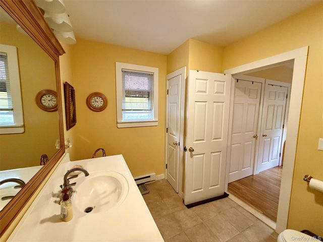 11 W Mongaup Trail, Smallwood, NY 12778