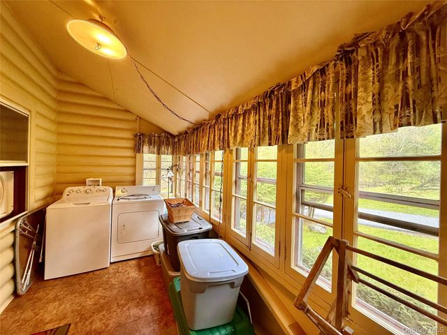11 W Mongaup Trail, Smallwood, NY 12778