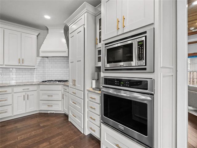 3780 Bitterroot Street, Bentonville, AR 72712