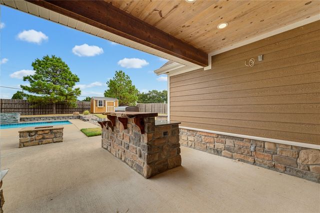 3780 Bitterroot Street, Bentonville, AR 72712
