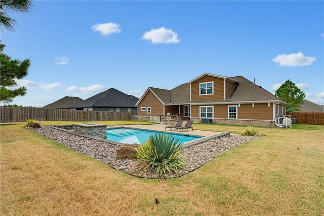3780 Bitterroot Street, Bentonville, AR 72712