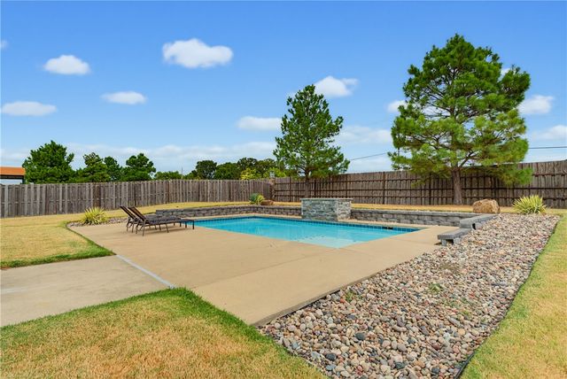 3780 Bitterroot Street, Bentonville, AR 72712