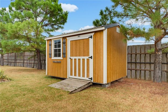 3780 Bitterroot Street, Bentonville, AR 72712