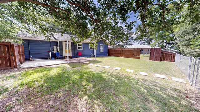 812 Mandarin Avenue, Dothan, AL 36301