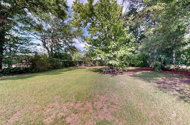 812 Mandarin Avenue, Dothan, AL 36301