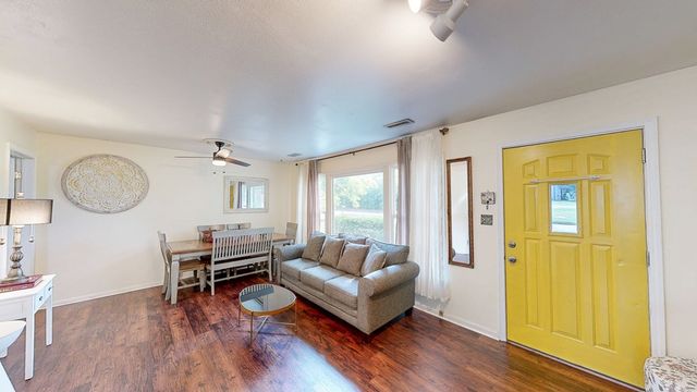 812 Mandarin Avenue, Dothan, AL 36301
