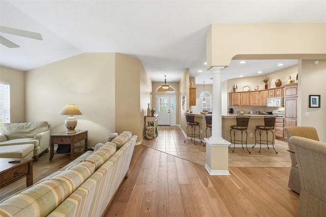 701 CORDOVA CIRCLE, The Villages, FL 32162