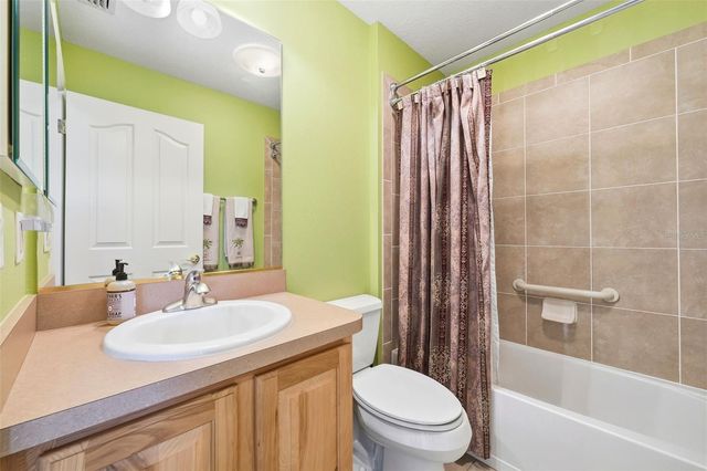 701 CORDOVA CIRCLE, The Villages, FL 32162