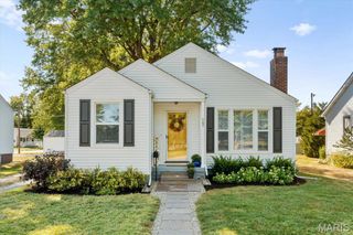 707 Parkview Drive, O'fallon, IL 62269