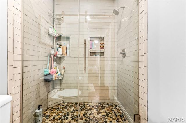 5330 Fox Circle Drive, Edwardsville, IL 62025