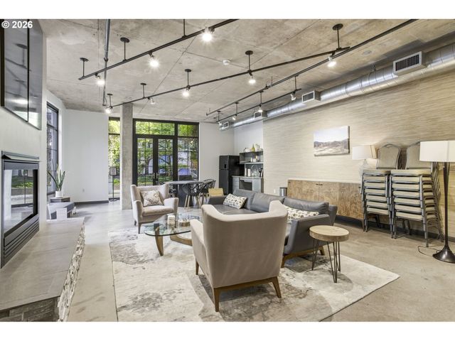 1030 Nw 12TH Ave, Portland, OR 97209