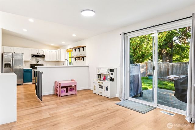 9828 Channel Drive NW, Olympia, WA 98502