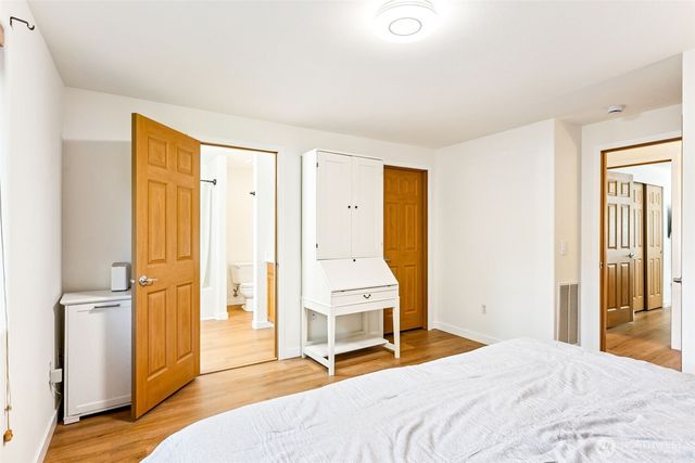 9828 Channel Drive NW, Olympia, WA 98502