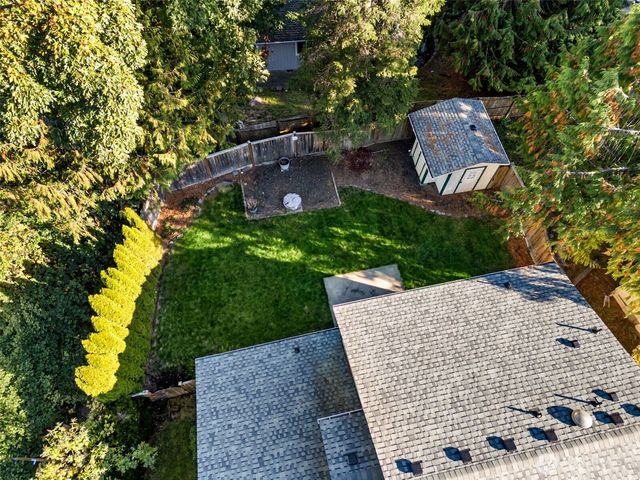 9828 Channel Drive NW, Olympia, WA 98502