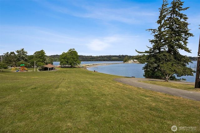 9828 Channel Drive NW, Olympia, WA 98502