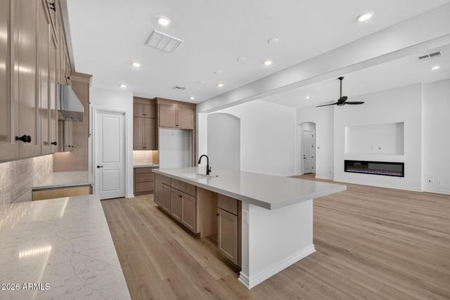 23007 E Oriole Way, Queen Creek, AZ 85142