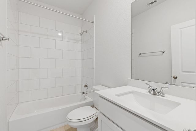 645 Salamander, San Marcos, TX 78666