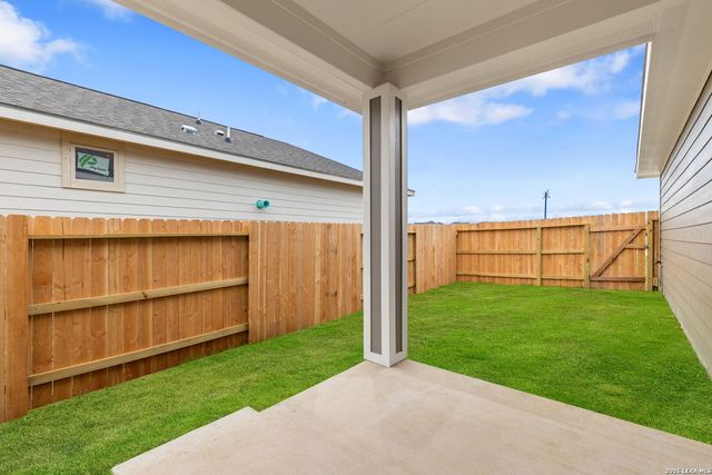 645 Salamander, San Marcos, TX 78666