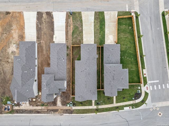 645 Salamander, San Marcos, TX 78666