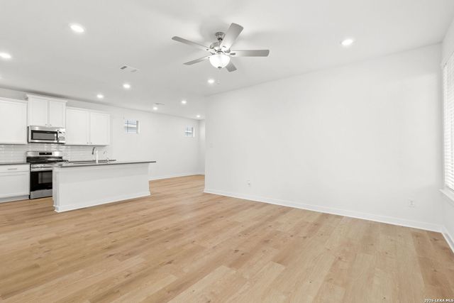 645 Salamander, San Marcos, TX 78666