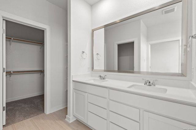 645 Salamander, San Marcos, TX 78666