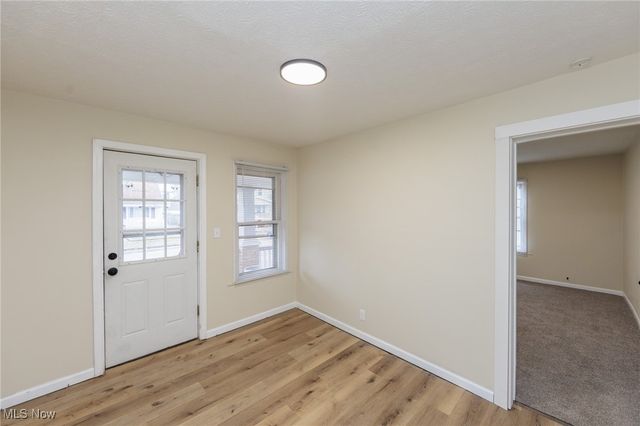 2440 E 32nd Street, Lorain, OH 44055