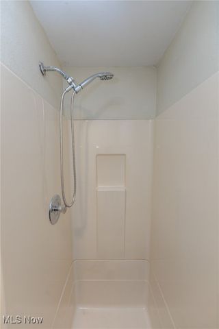 2440 E 32nd Street, Lorain, OH 44055