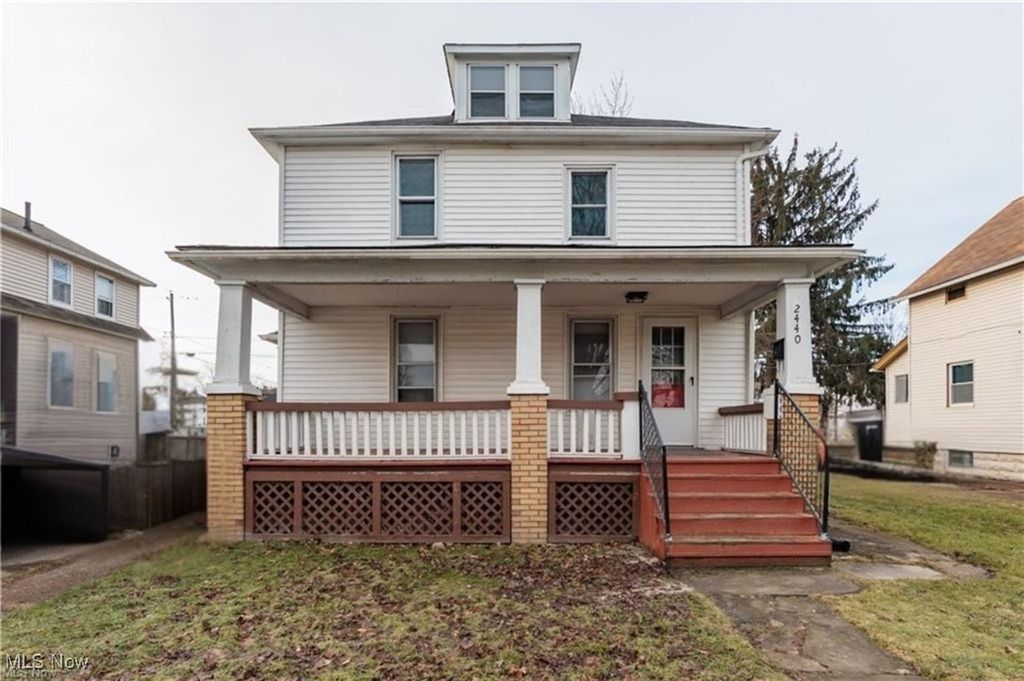 2440 E 32nd Street, Lorain, OH 44055