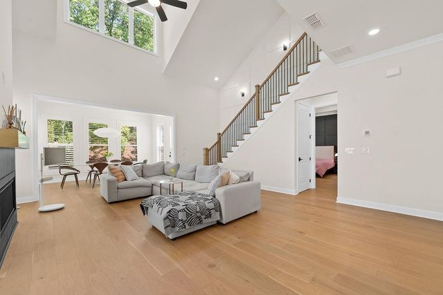 110 Wards Crossing Way, Alpharetta, GA 30022