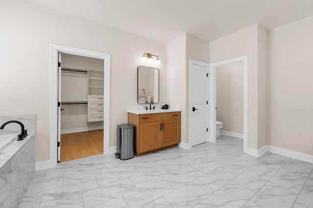 110 Wards Crossing Way, Alpharetta, GA 30022